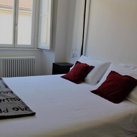 Palazzo della Torre Elegant Apartment in Côme Esterno foto