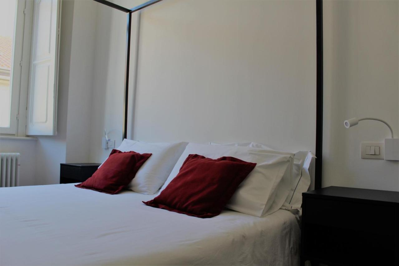 Palazzo della Torre Elegant Apartment in Côme Esterno foto