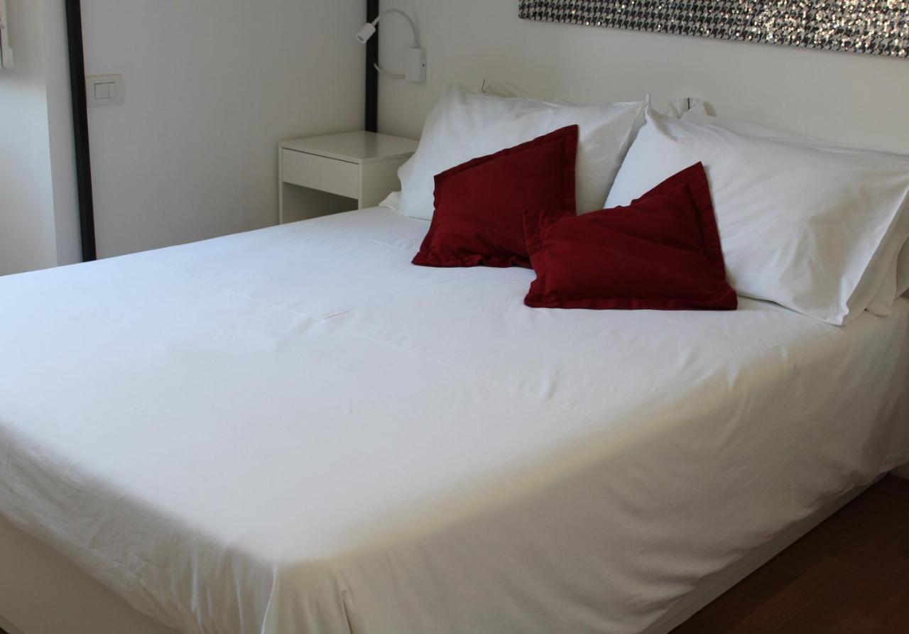 Palazzo della Torre Elegant Apartment in Côme Esterno foto