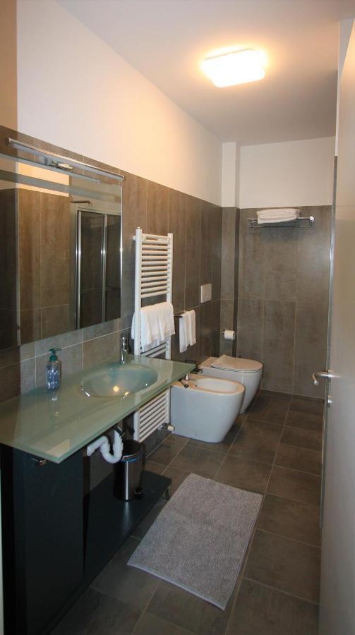 Palazzo della Torre Elegant Apartment in Côme Esterno foto