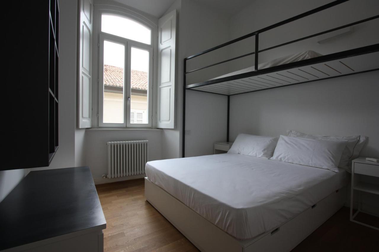Palazzo della Torre Elegant Apartment in Côme Esterno foto